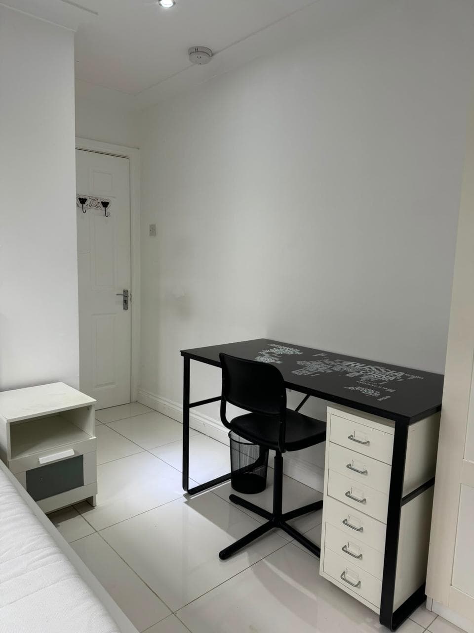 Disraeli Homestay - Room 3 view 4