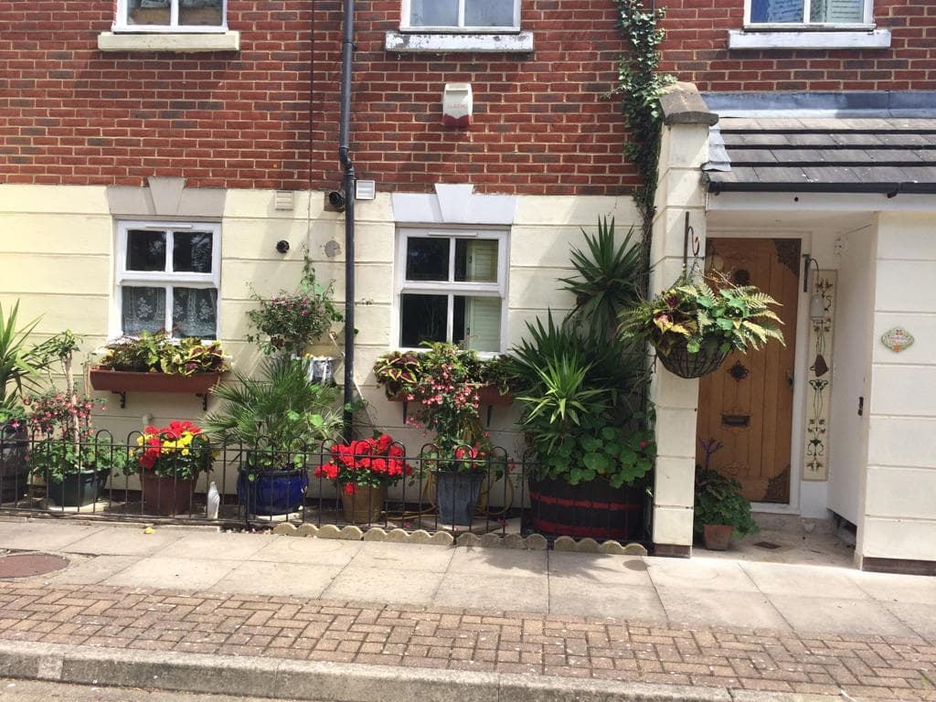 SW18 Student Homestay